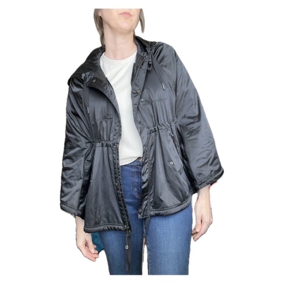 lululemon athletica Jackets & Blazers - Lululemon Wanderful Hooded Capelet Raincoat Poncho Jacket Black Satin S/M